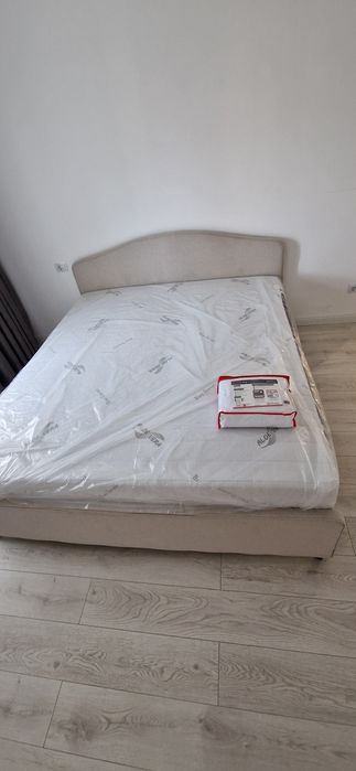 Casa 4 camere cu sistem fotovoltaic si curte generoasa