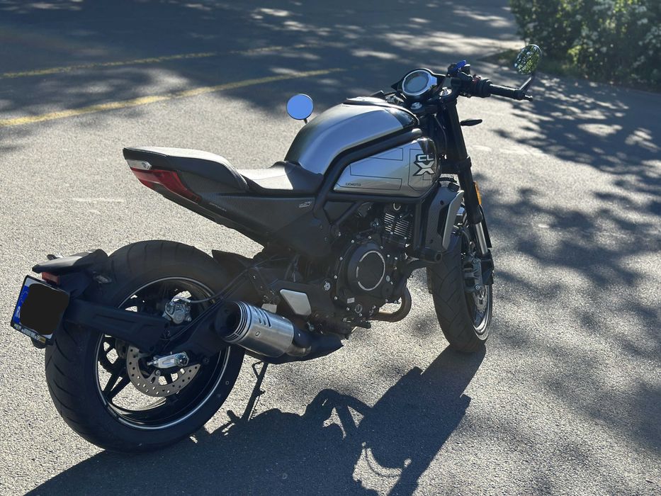 CF Moto CLX 700 Sport an 2023 cu 8000 km