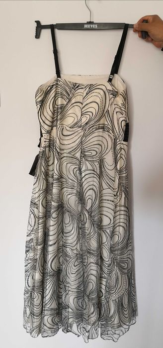 Официална рокля черно-бяла