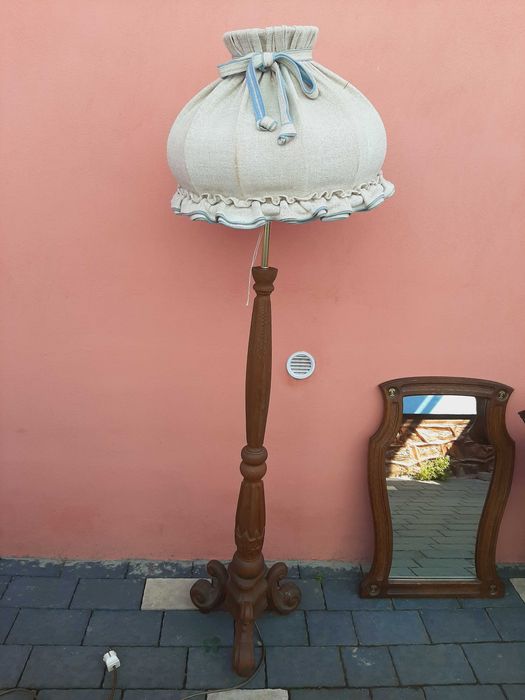 set lemn , lampadar , oglinda,cuier , suport