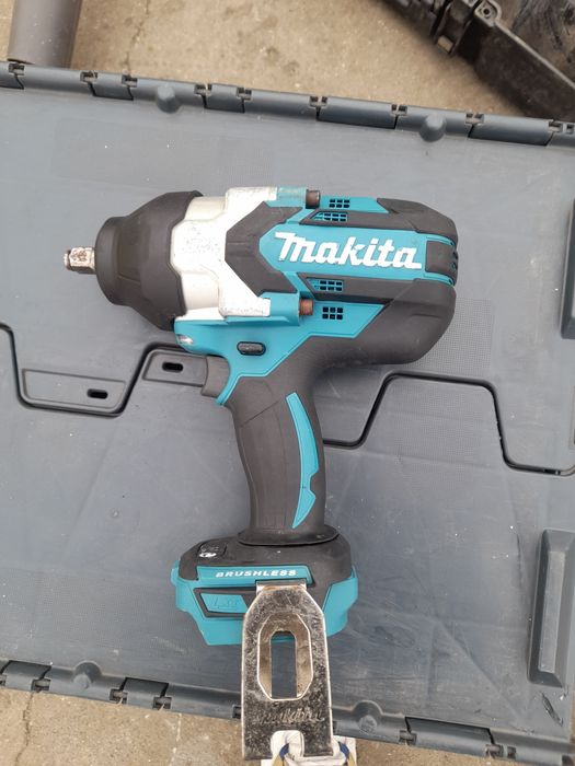 Pistol de impact Makita DTW102,Japonia
