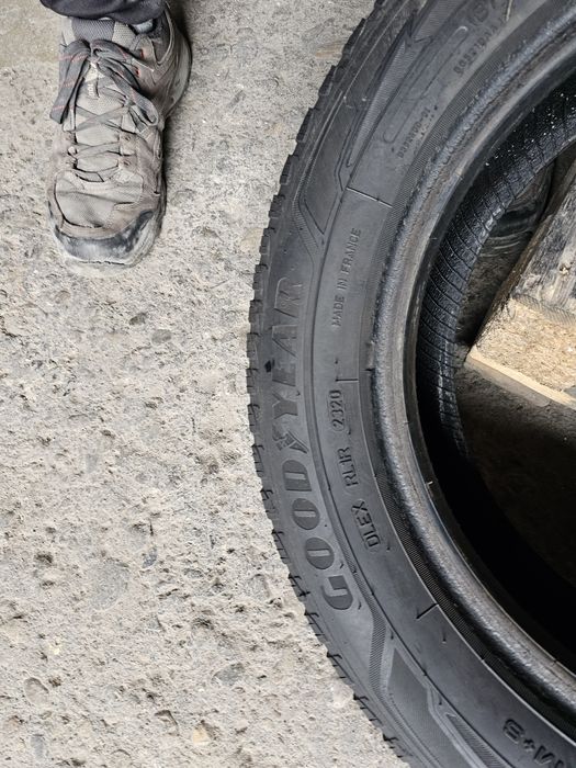 2 anvelope iarna 175 65 14 Goodyear 2020
