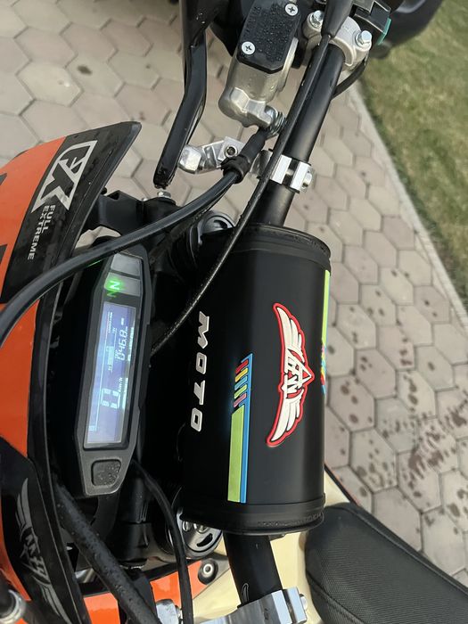 Кроссовый Zuumav K7 CBS 300