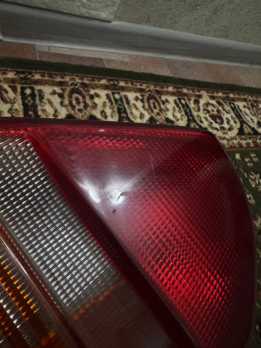 Задний фонарь Mercedes c-class 202