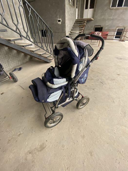 Коляска сотилади яхши холатда