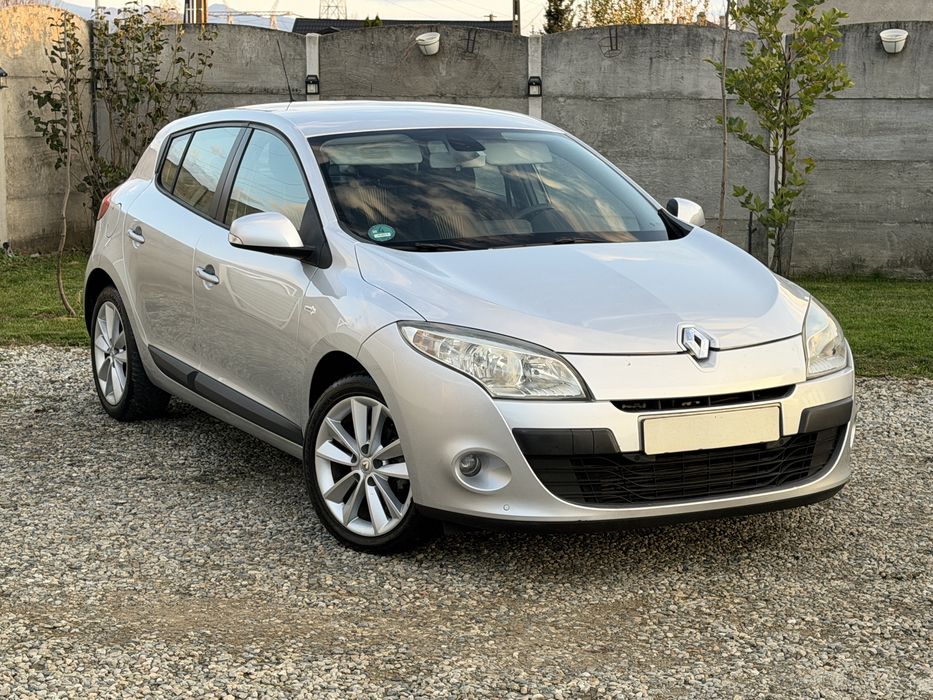 Renault Megane 3 -  2011 - 1.4 TCE -130 CP - Euro 5 - Navigatie - Climatronic - Jante