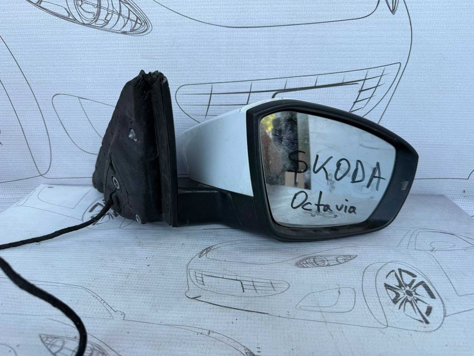 Oglindă Retrovizoare Dreaptă Electrică 6 Pini Skoda Octavia Mk3 5E 5E2857508N / 857508N 2015 / [2013-2019] / (5A3)