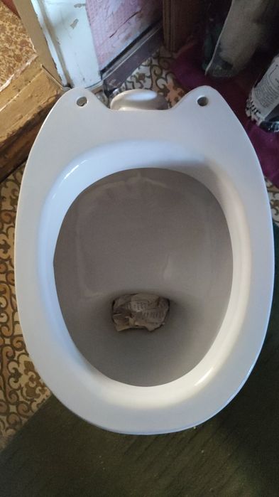 Унитаз новый без бочка