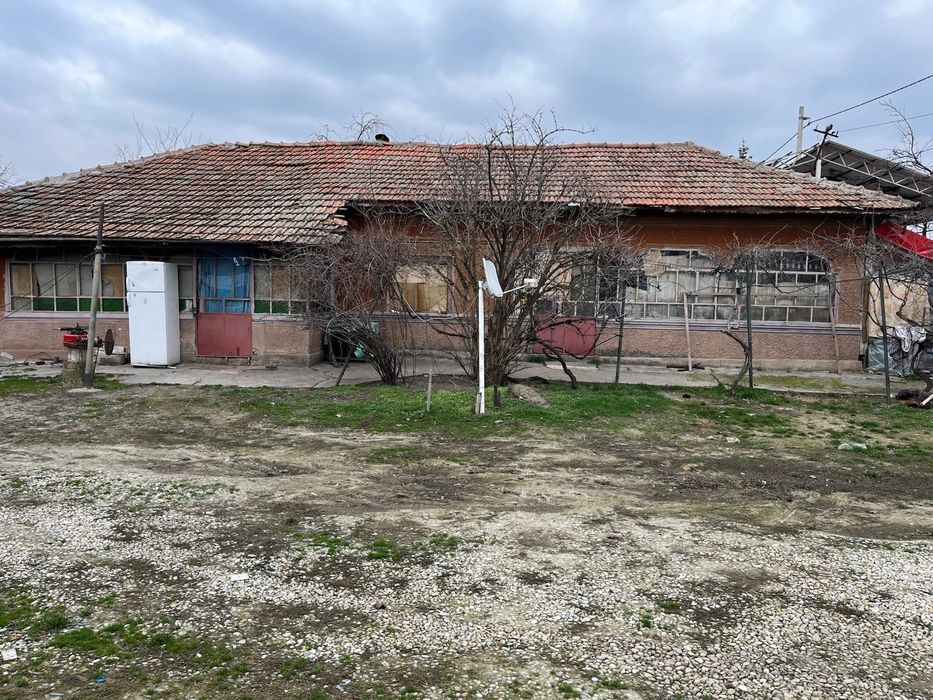 Vand teren+casa Valea Dragului