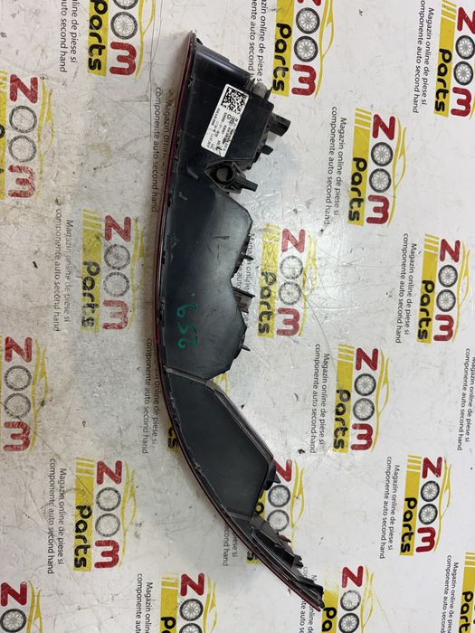 Stop lampa spate stanga in bara spate Audi Q3 2014-2018