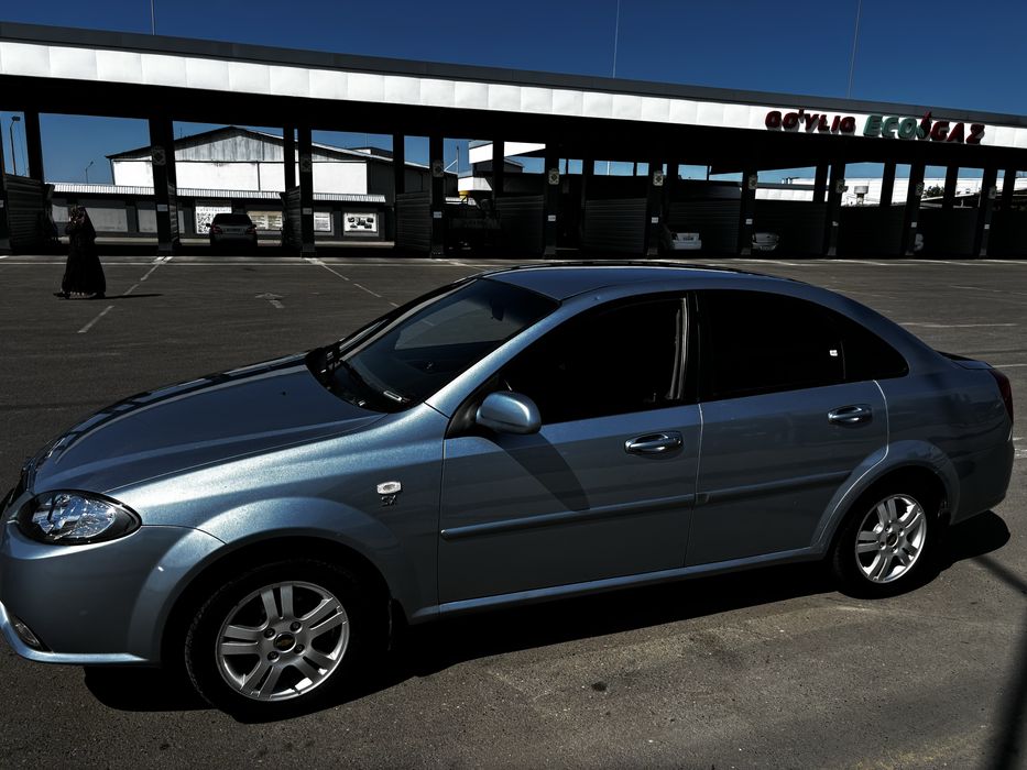 Срочно продаю GENTRA Daewoo