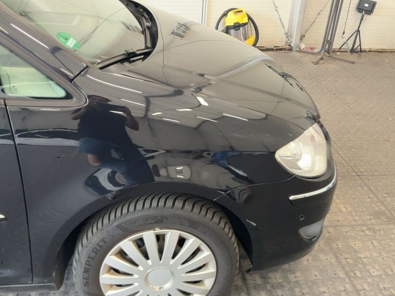 Volkswagen Touran 2.0 TDI Highline 2010