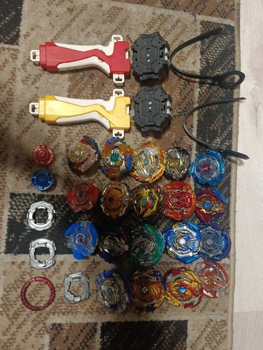 продаю бейблейды