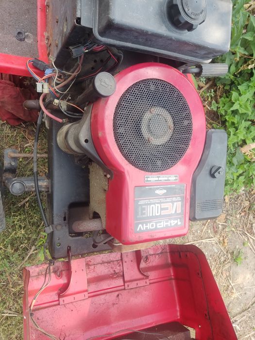 Motor Briggs Stratton 14 cai