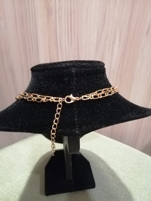 Двойно колие с пеперуда и надпис Babygirl