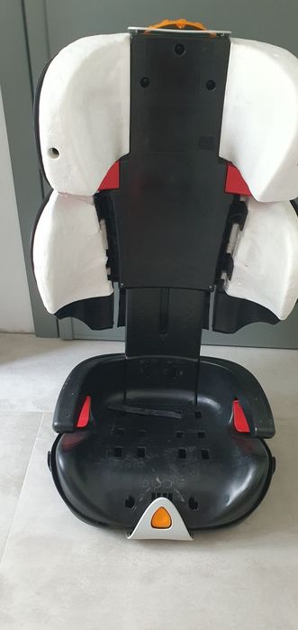 Детско столче за кола Chicco oasys 2-3