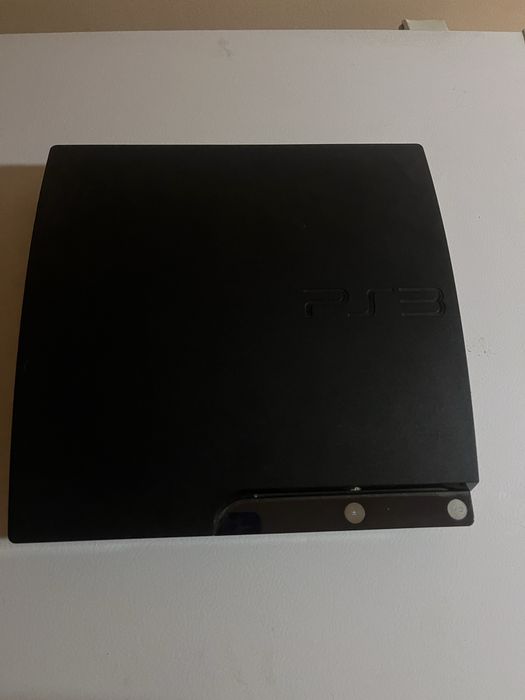 Consola PS3+FIFA18 de vanzare