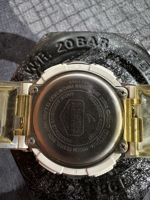 casio g-shock gm-110scm