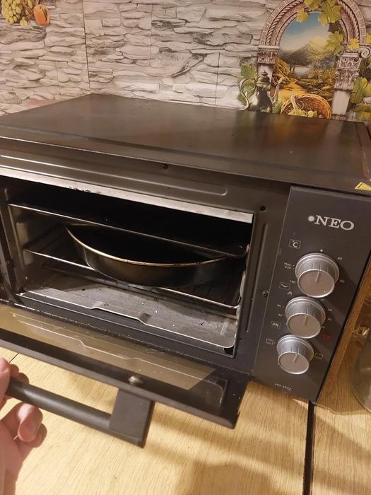 Продам электрическую печку