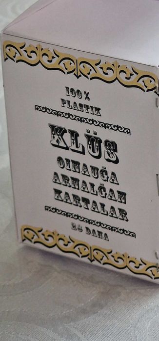 Карты игральные пластиковые