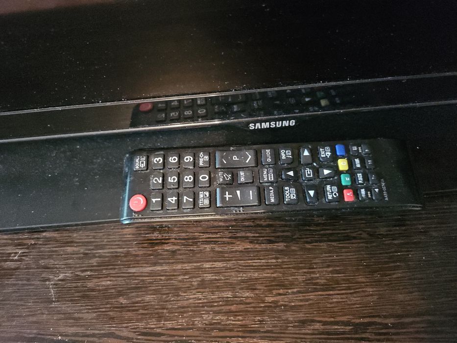 Продам ТВ Samsung