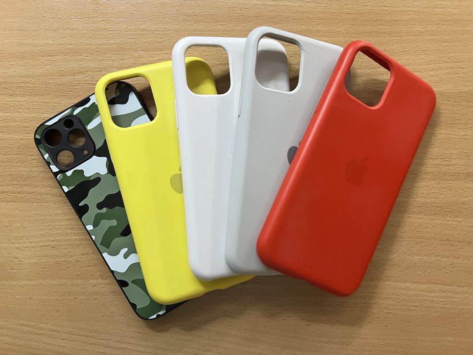 Чехлы на iPhone 11 Pro