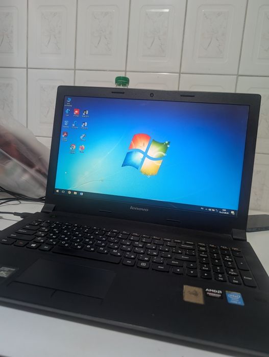 Продам ноутбук Lenovo