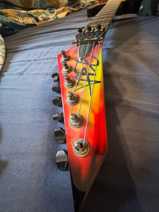 Chitară  electrică Ltd esp kh202 mummy