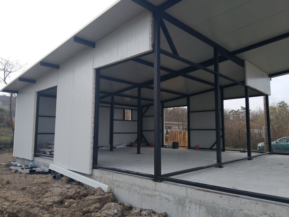 Метални конструкции,термопанели,метални къщи,бунгала,гаражи