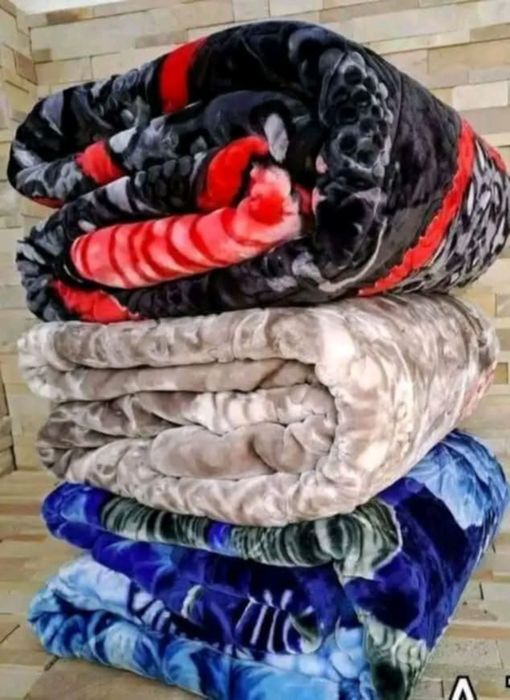 Pături Turcești groase și duble