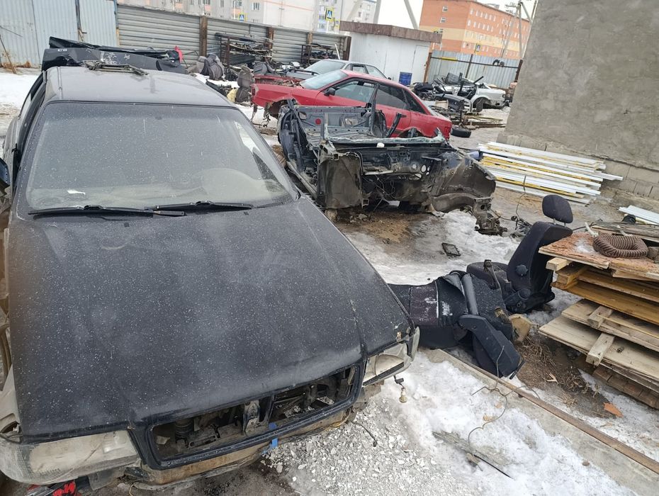 Продам Ауди на разбор по запчасти