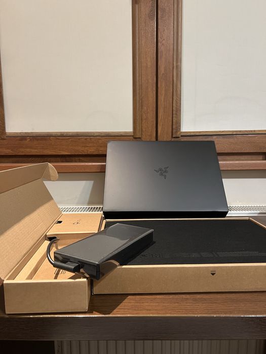 ЗАПЕЧАТАН!!! Razer Blade 16 (2026) Gaming Laptop