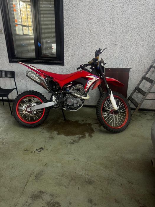 Продам эндуро 300сс