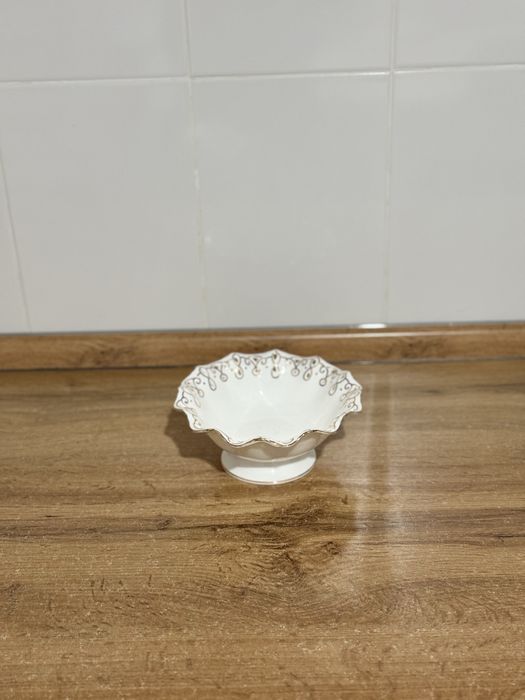 Посуда комплект на кухня