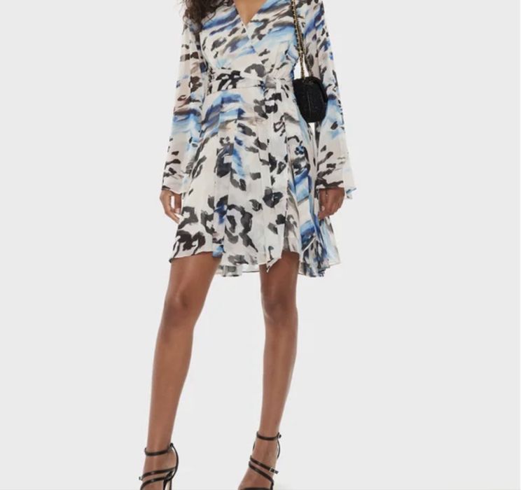 Дамска ефирна рокля Guess