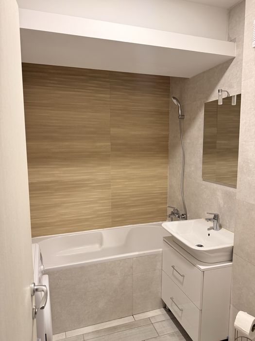 Apartament de inchiriat pet friendly novum splaiul independentei Grozavesti Regie