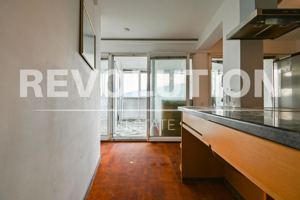 Дава се под наем Двустаен апартамент в София, Лозенец - 60 кв.м за 640 € - Снимка #8