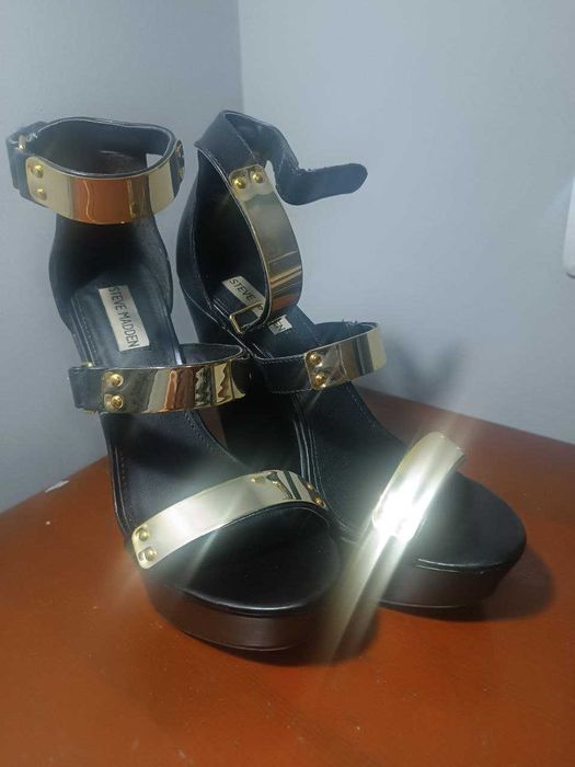 Босоножки Steve Madden