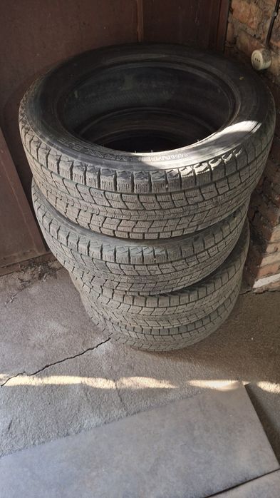 Резина зимняя Dunlop