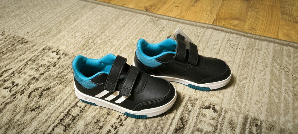 Pantofi Adidas mar. 32