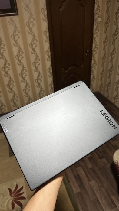 Lenovo Legion Pro 5 16IRX9