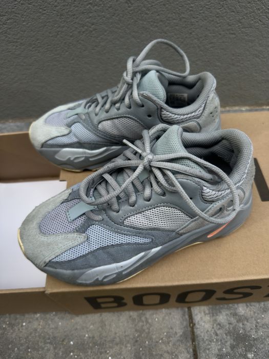 yeezy boost 700 adidas