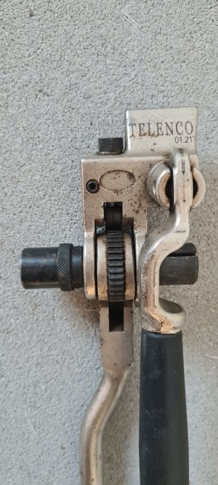 Diapozitiv de legat manual cu banda