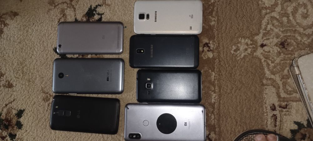 Телефоны на запчасти