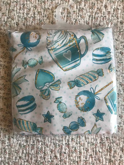 Скатерть праздничная