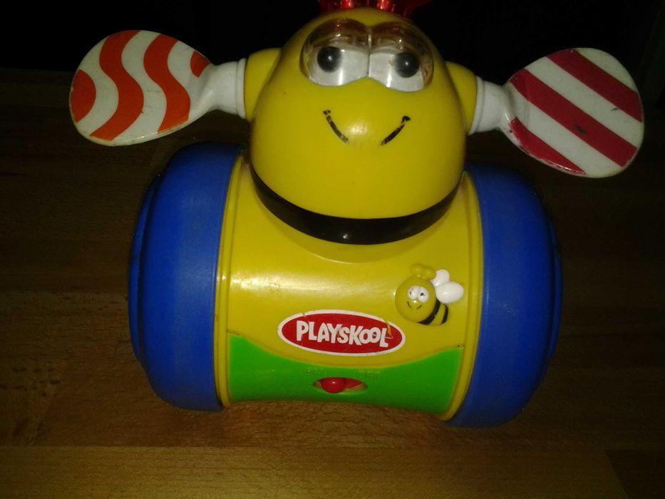 Play Skool - albinuta muzicala 20 cm jucarie copii