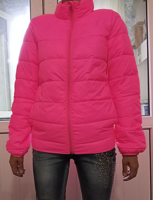 Новая фирменная куртка для девочки