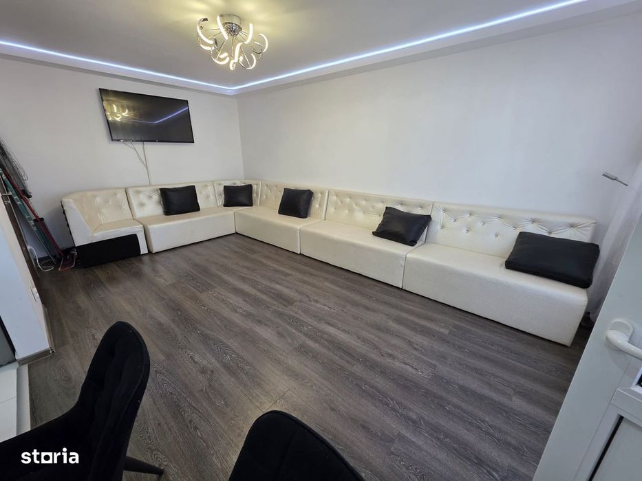 Apartament ci 3 camere decomandate