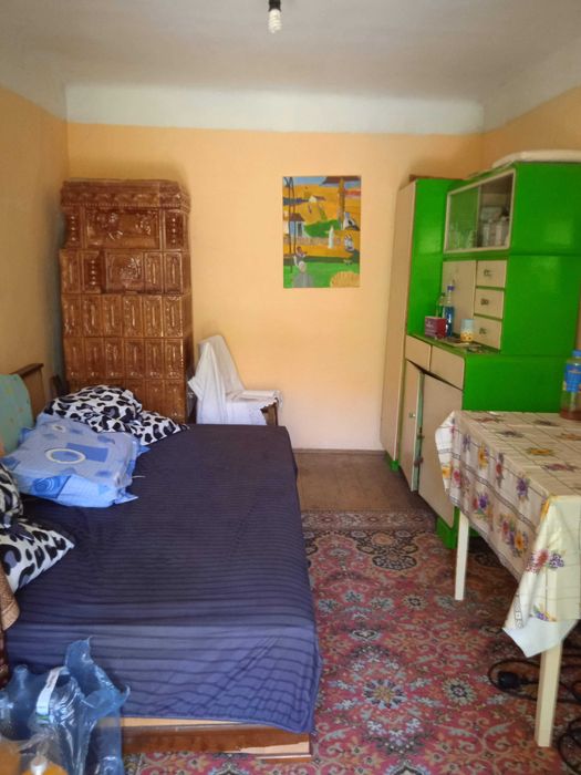 Vand casa cu teren 1 0000 m pe DN 1n  romanesti  Prahova