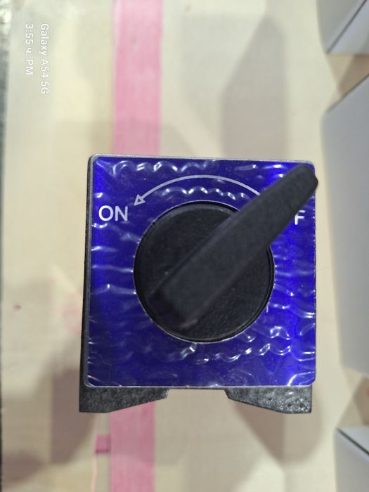 Магнитна  стойка